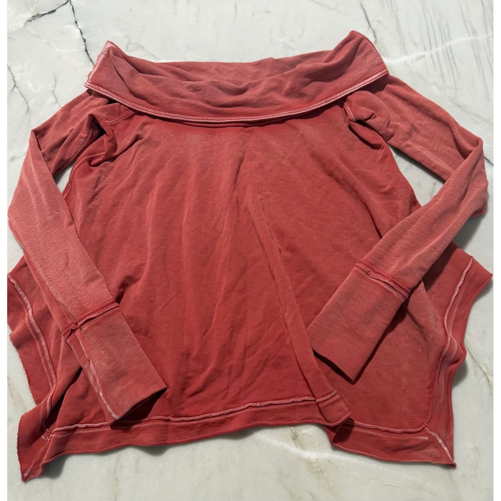 Free People Off The Shoulder Sharkbite Hem Top Terracotta Red XS Thumbholes